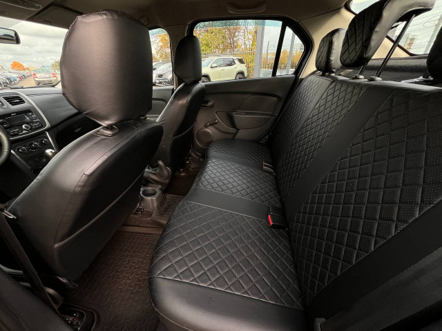 Фото Renault Logan Stepway 16