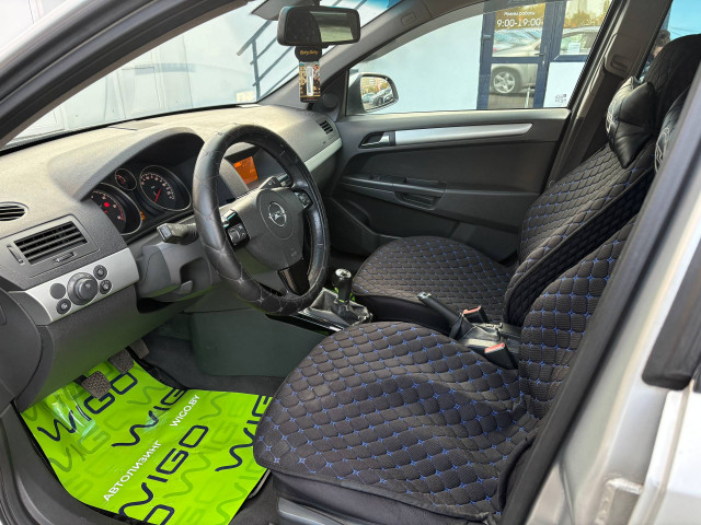 Фото Opel Astra 9
