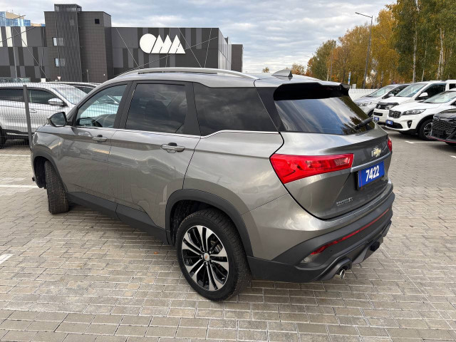 Фото Chevrolet Captiva 7