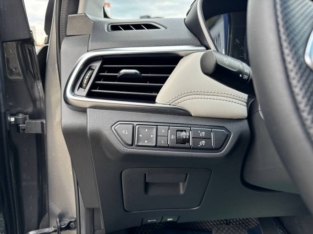Фото Chevrolet Captiva 10