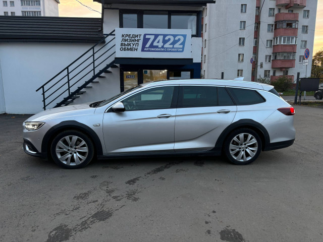 Фото Opel Insignia 8