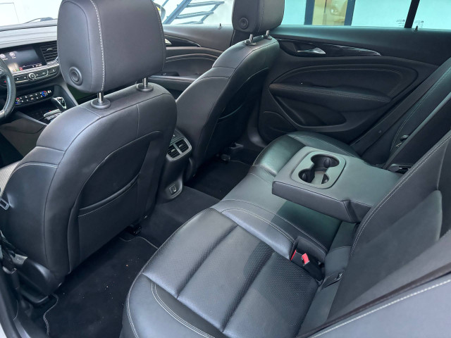 Фото Opel Insignia 16