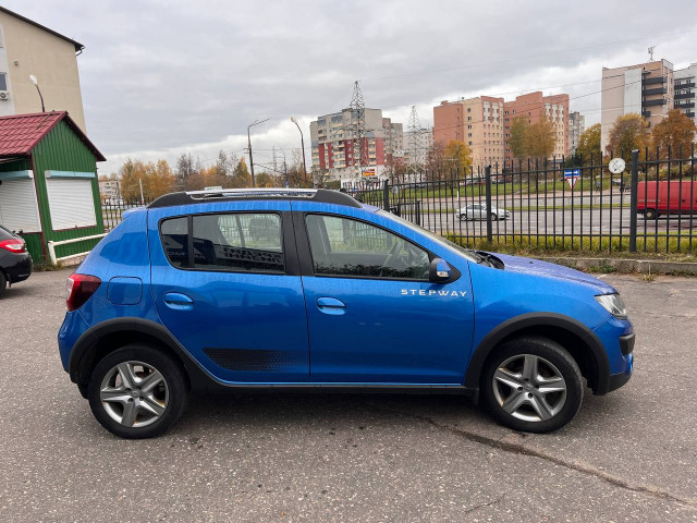 Фото Renault Sandero Stepway 4
