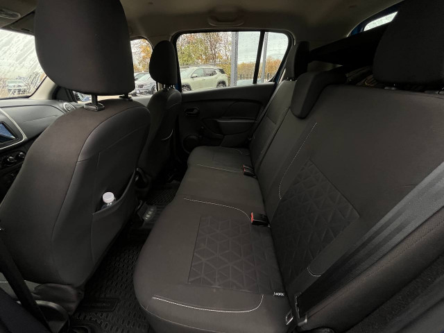 Фото Renault Sandero Stepway 16