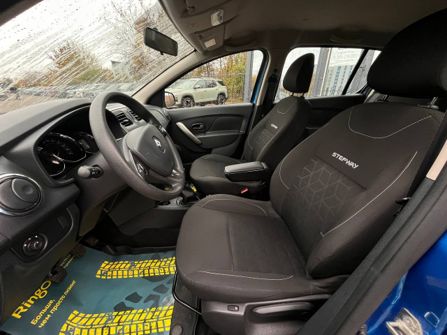 Фото Renault Sandero Stepway 17