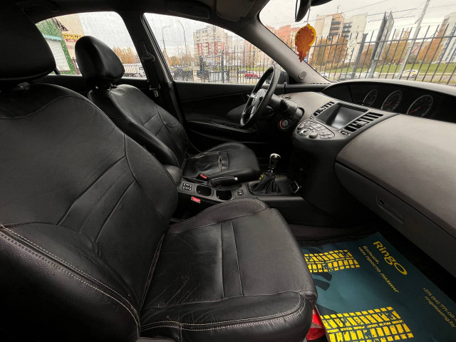 Фото Nissan Primera 17