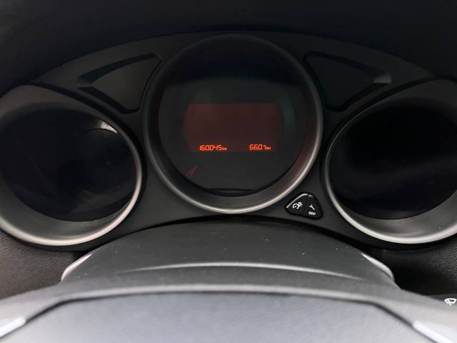Фото Citroen C4 13