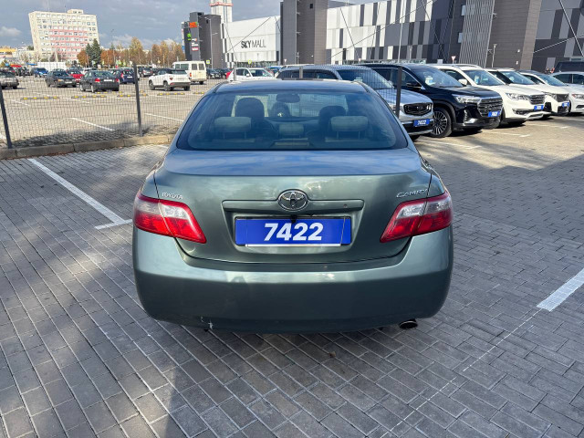 Фото Toyota Camry 6