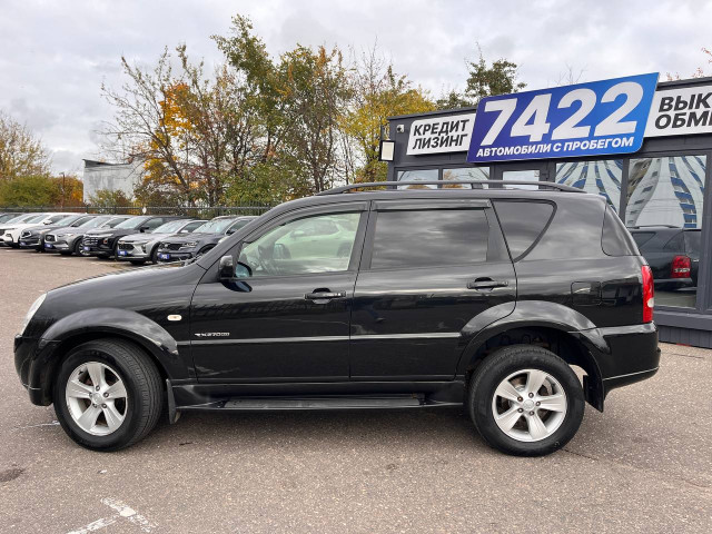 Фото Ssangyong Rexton 8