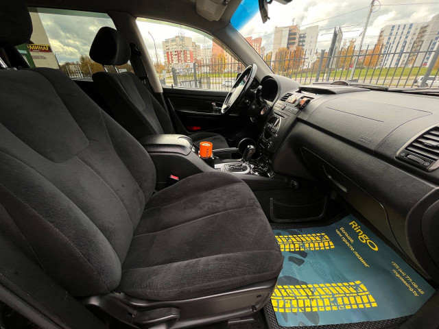 Фото Ssangyong Rexton 18