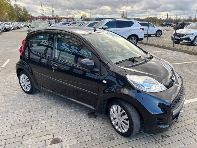 Фото Peugeot 107 3