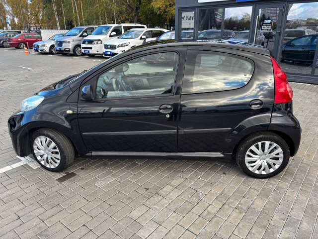 Фото Peugeot 107 8