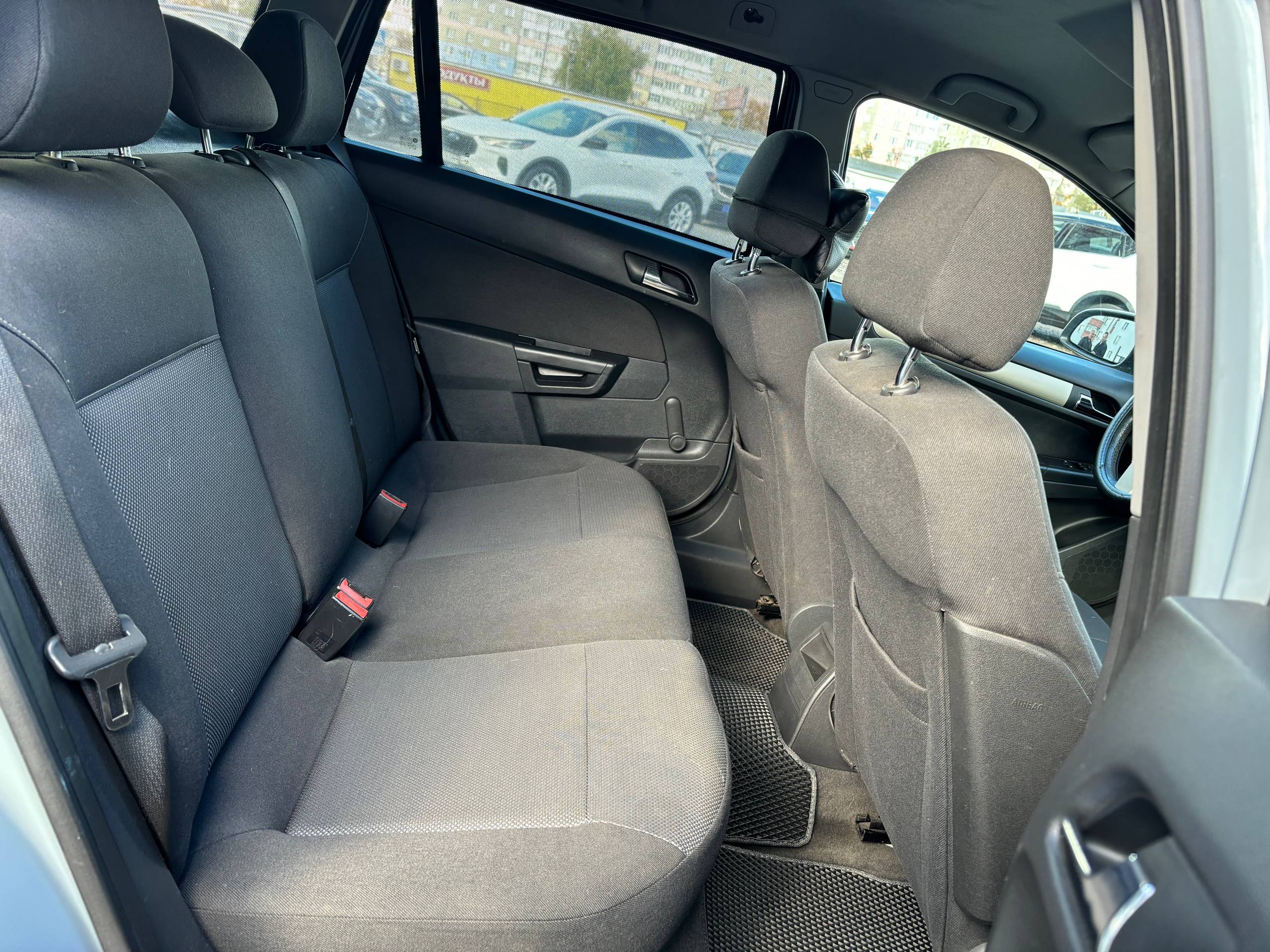 Авто с пробегом Opel Astra 2008 — фото 18