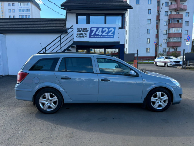 Фото Opel Astra 4