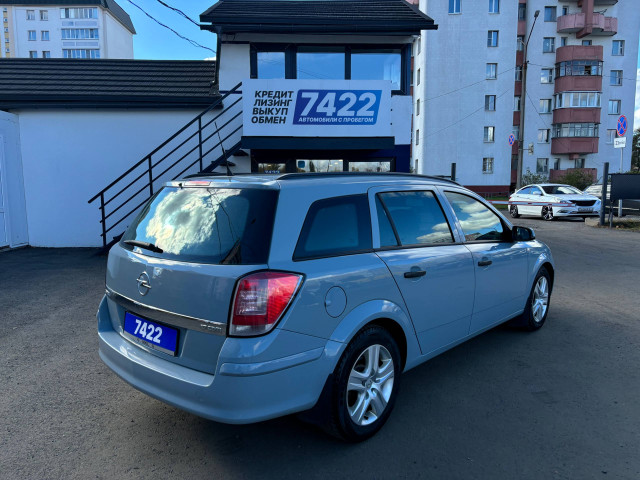 Фото Opel Astra 5