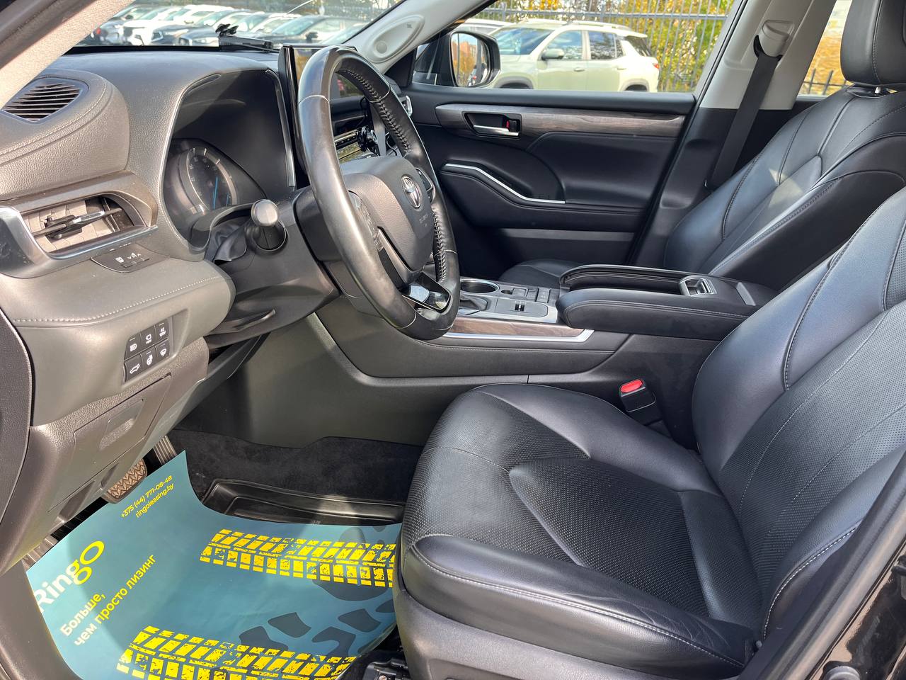 Авто с пробегом Toyota Highlander 2021 — фото 9