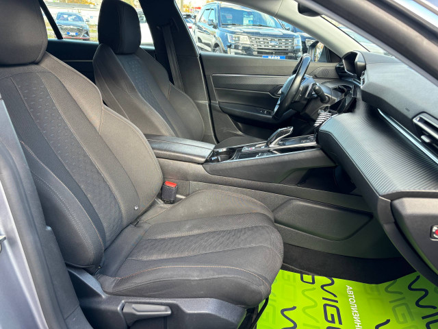 Фото Peugeot 508 19