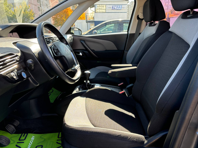 Фото Citroen C4 Grand Picasso 9