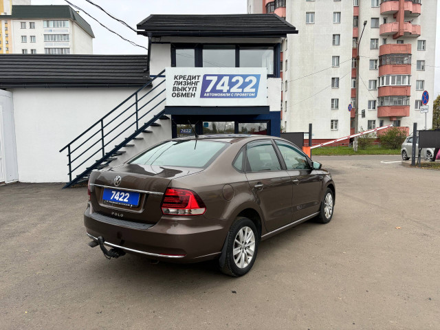 Фото Volkswagen Polo Sedan 5