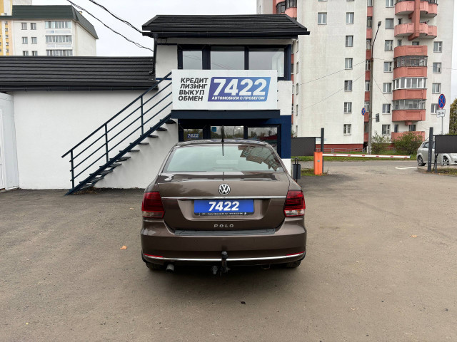 Фото Volkswagen Polo Sedan 6