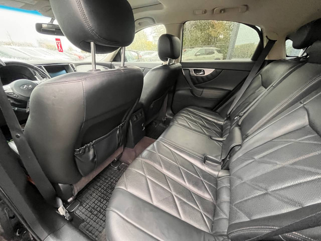 Фото Infiniti Fx 17