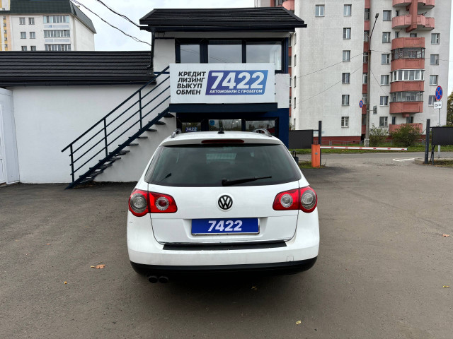 Фото Volkswagen Passat 6