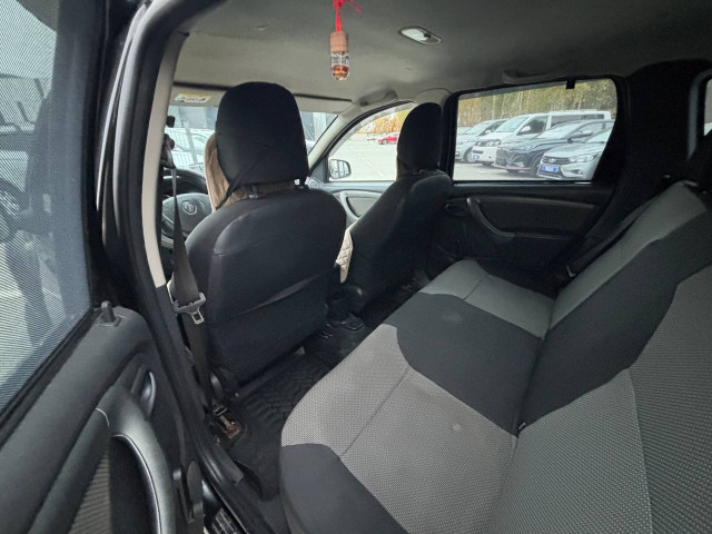 Фото Renault Duster 16