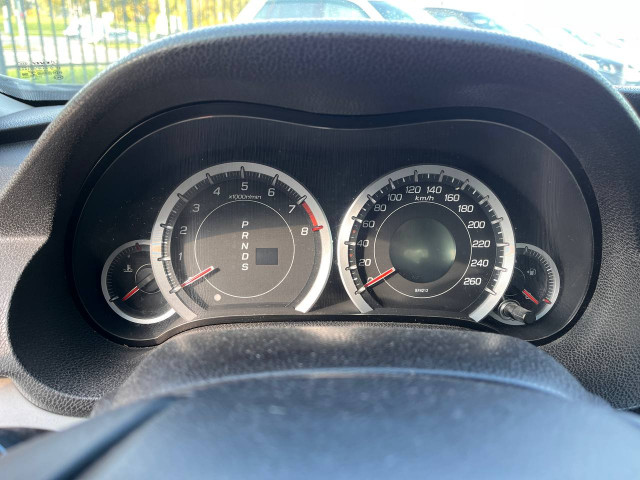 Фото Honda Accord 13