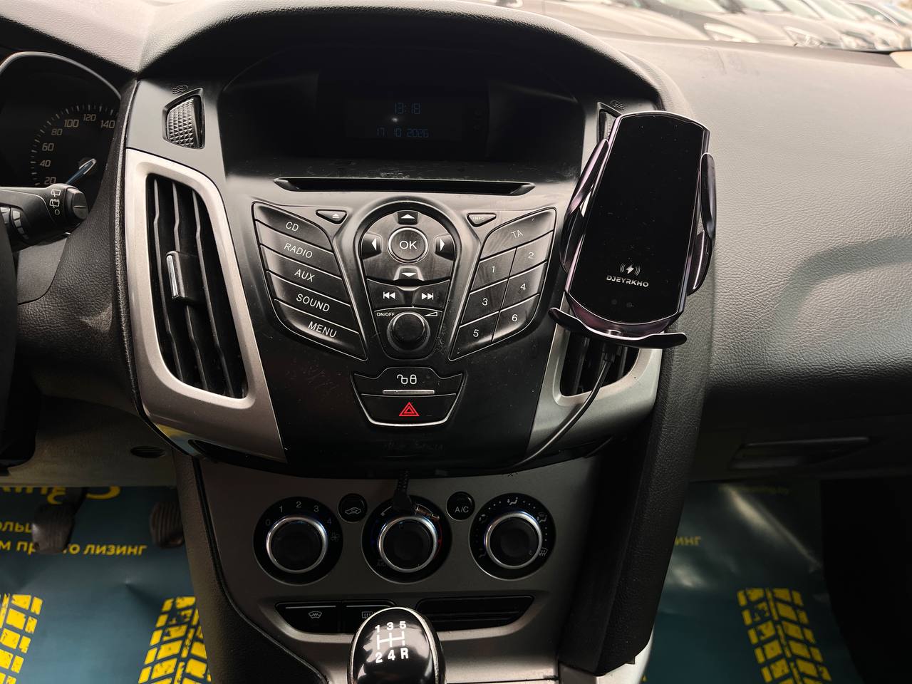 Авто с пробегом Ford Focus 2013 — фото 14