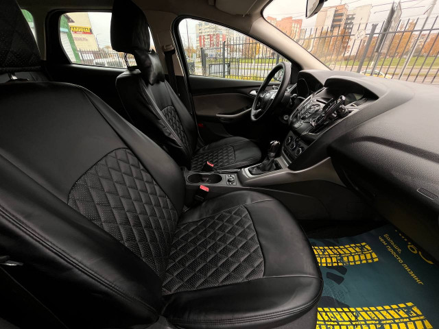 Фото Ford Focus 19
