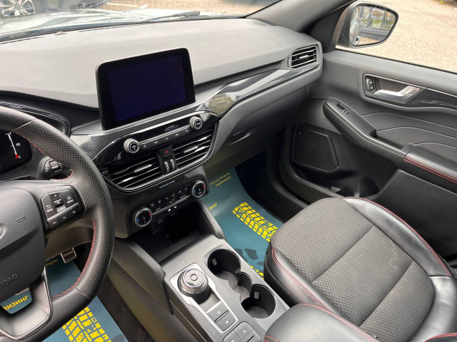 Фото Ford Escape 13