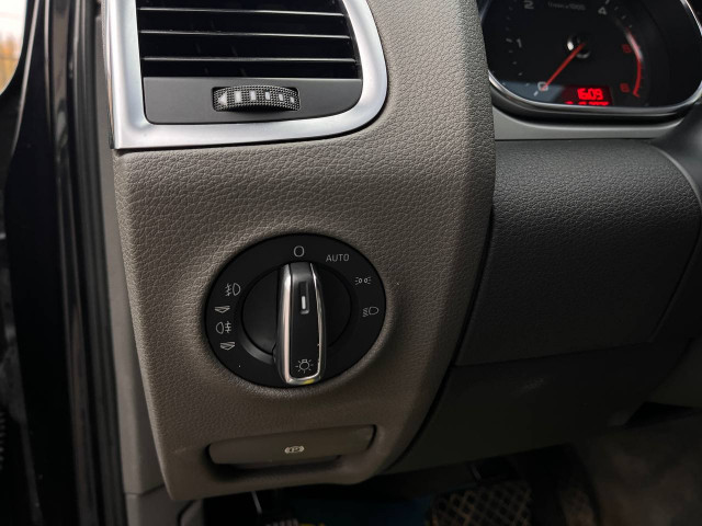 Фото Audi Q7 11