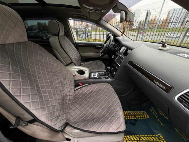 Фото Audi Q7 19