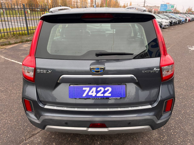 Фото Geely Emgrand X7 6