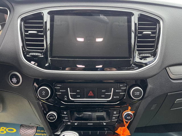 Фото Geely Emgrand X7 14