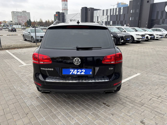 Фото Volkswagen Touareg 6