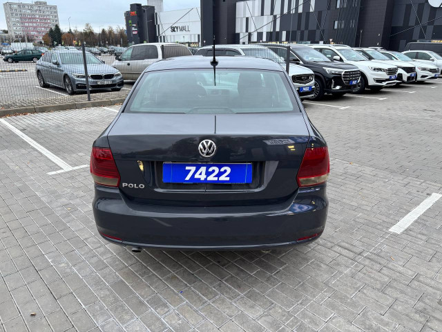 Фото Volkswagen Polo Sedan 6