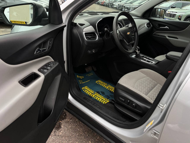 Фото Chevrolet Equinox 10