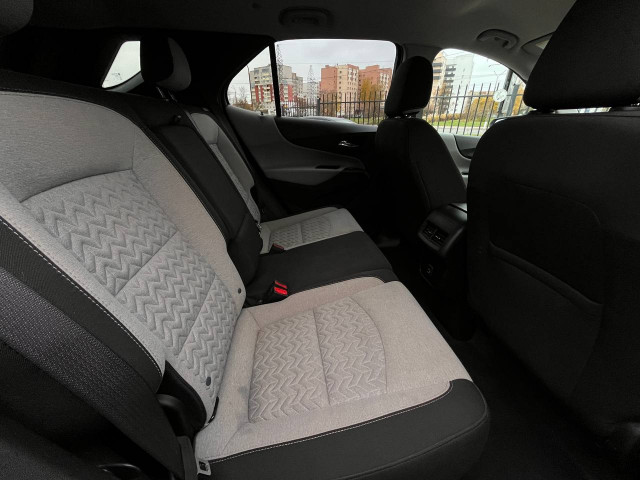Фото Chevrolet Equinox 18