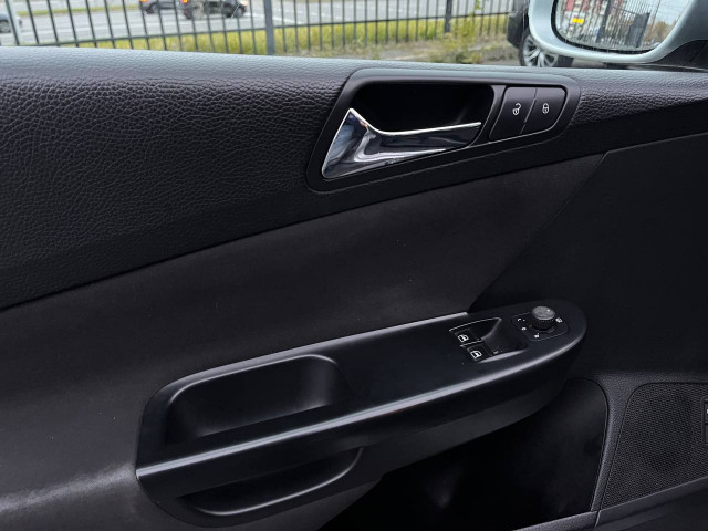 Фото Volkswagen Passat 9